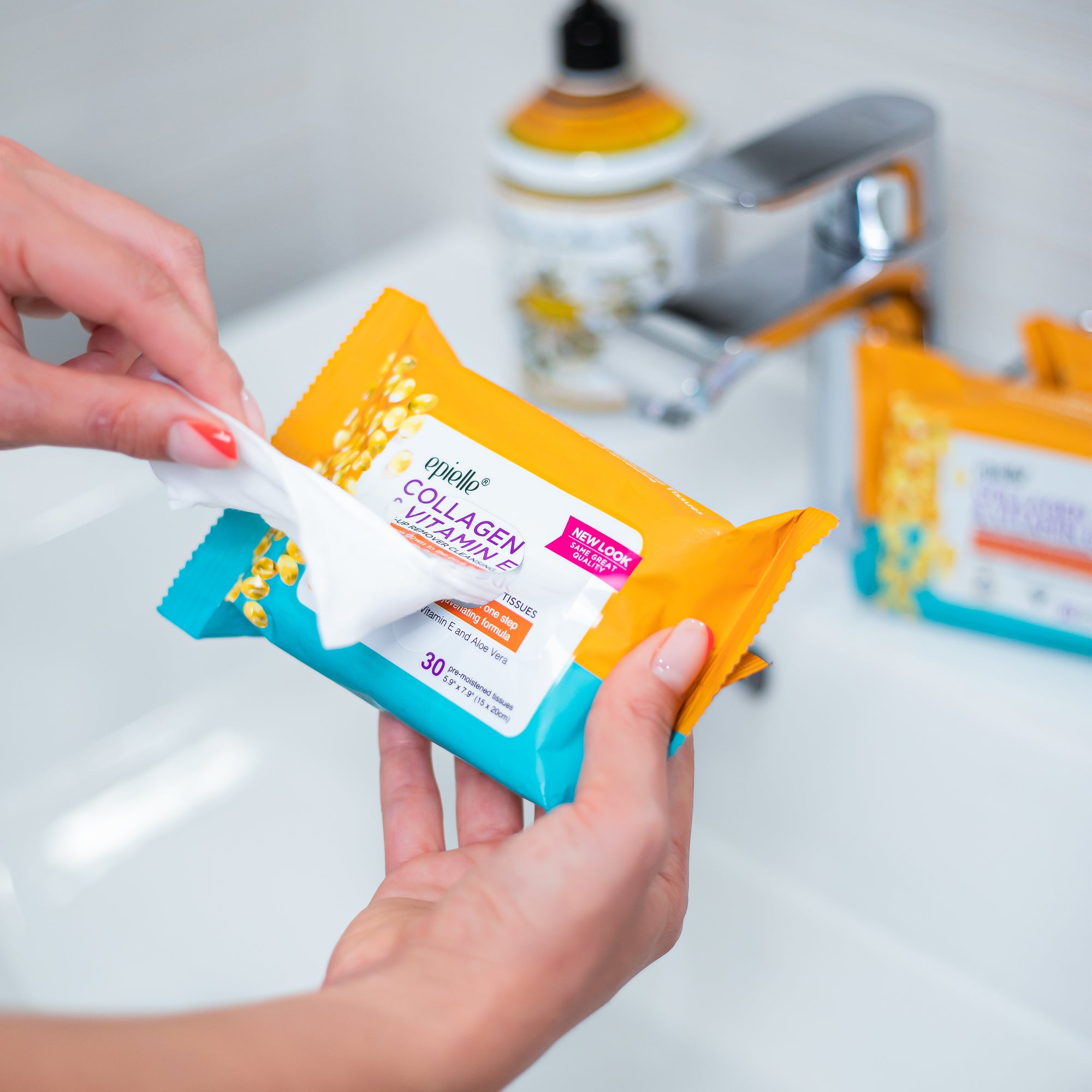 Collagen & Vitamin E Makeup Removing Cleansing Tissues | 30ct